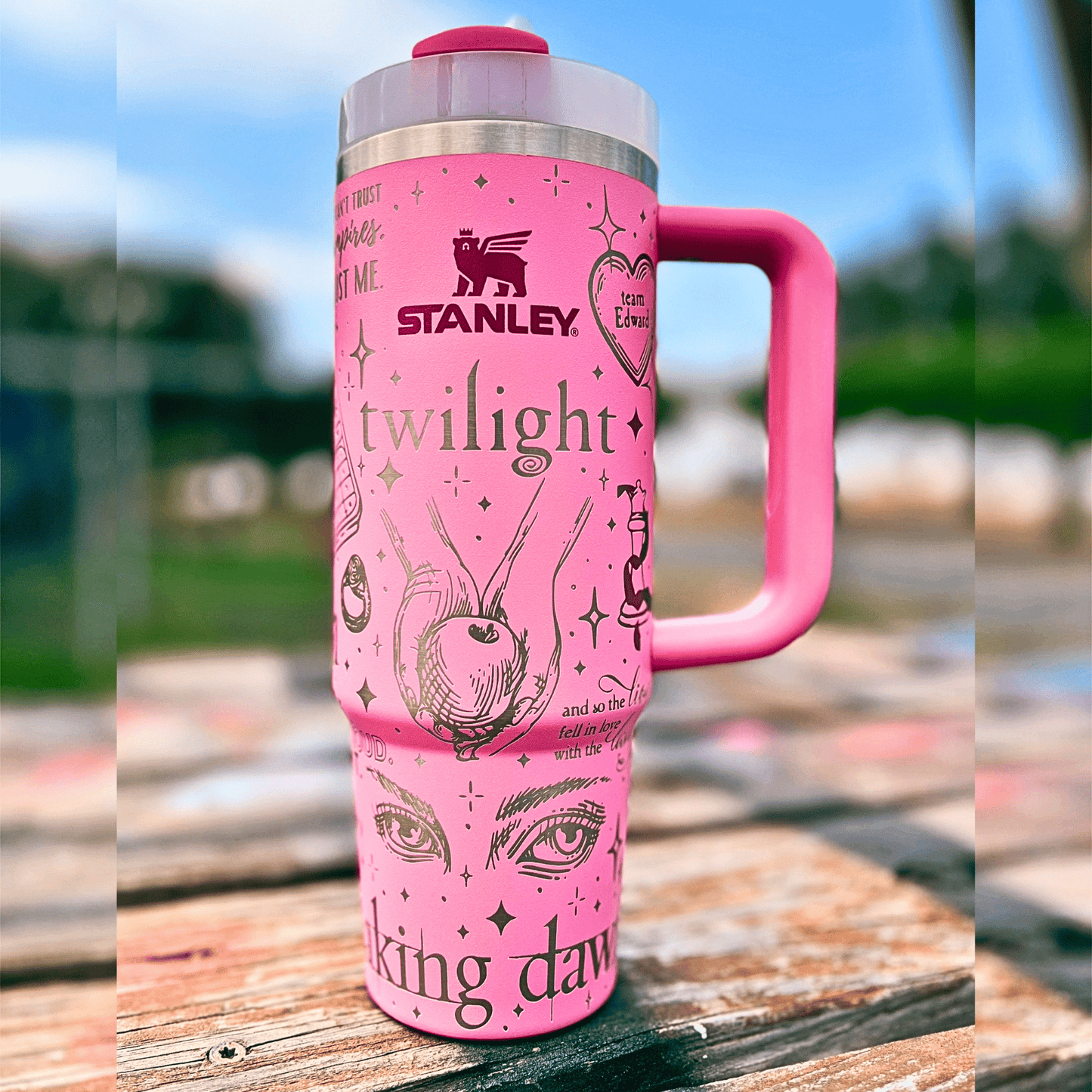 Exclusivo: Garrafa Térmica 1.2L Edição Especial Crepúsculo Twilight Customizada Gravação Laser + *BRINDE 1x Chaveiro Exclusivo* - EDIÇÃO LIMITADA