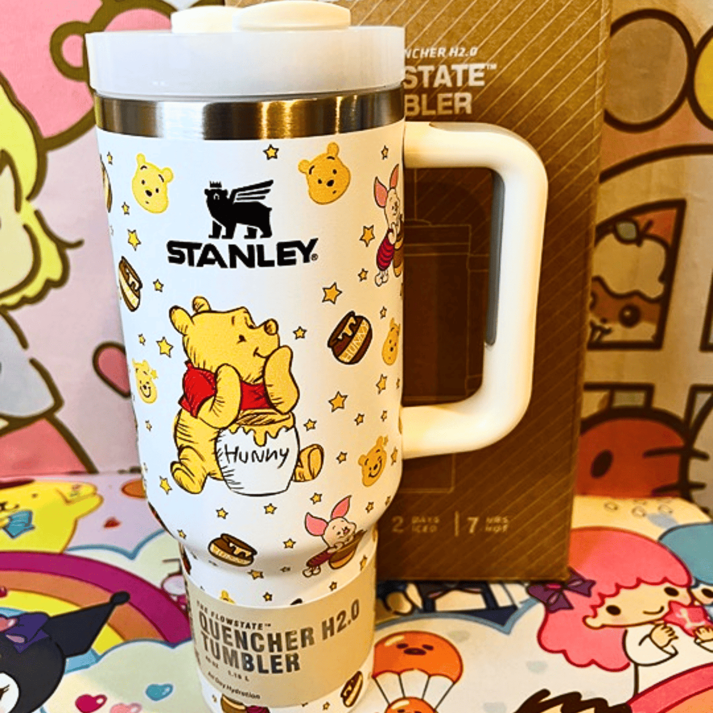 Exclusivo: Garrafa Térmica 1.2L Edição Especial Ursinho Pooh Caixa Customizada + *BRINDE 1x Chaveiro Exclusivo* - EDIÇÃO LIMITADA