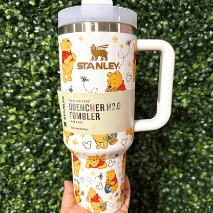 Exclusivo: Garrafa Térmica 1.2L Edição Especial Ursinho Pooh Caixa Customizada + *BRINDE 1x Chaveiro Exclusivo* - EDIÇÃO LIMITADA