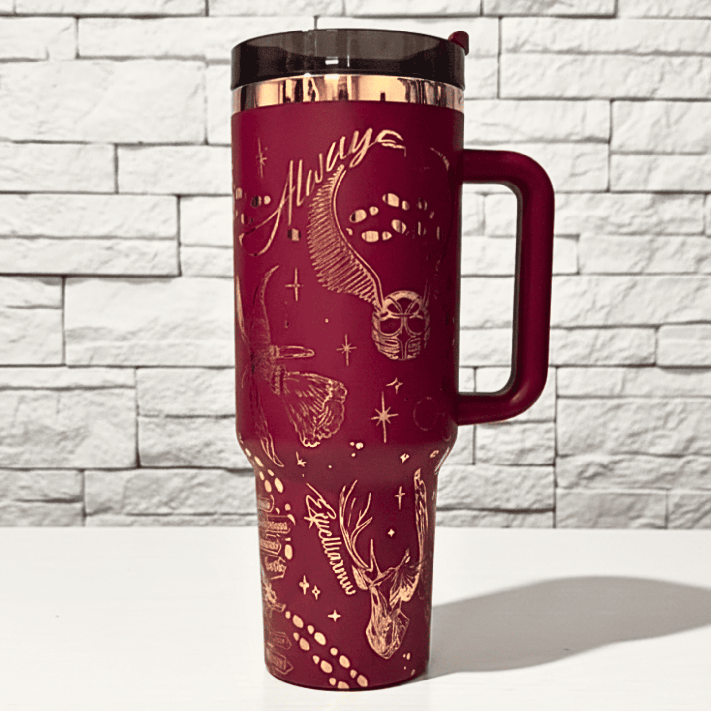 Exclusivo: Garrafa Térmica 1.2L Edição Especial HP Dourada e Metalizada Customizada Gravação Laser + *BRINDE 1x Chaveiro Exclusivo* - EDIÇÃO LIMITADA