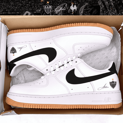 Exclusivo: Tênis Air Force White Black Obsidian Signature Customizado Galo 2026 + *BRINDE 1x Caneca Oficial* - EDIÇÃO LIMITADA