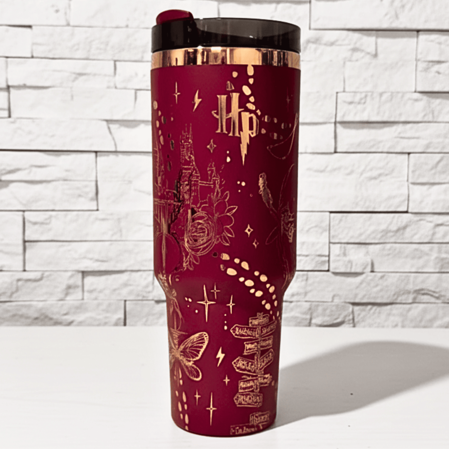 Exclusivo: Garrafa Térmica 1.2L Edição Especial HP Dourada e Metalizada Customizada Gravação Laser + *BRINDE 1x Chaveiro Exclusivo* - EDIÇÃO LIMITADA