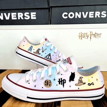 Exclusivo: Tênis All Star Customizados Bordados de HP + *BRINDE 1x Caneca Oficial* - EDIÇÃO LIMITADA