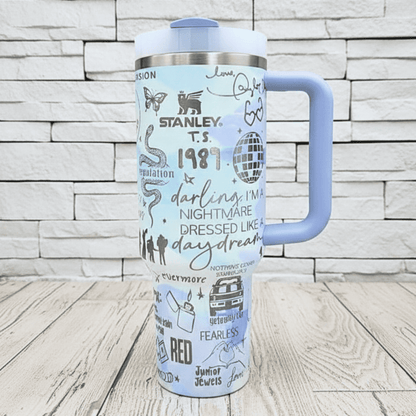 Exclusivo: Garrafa Térmica 1.2L Edição Especial Taylor Eras Tour Customizada Gravação Laser + *BRINDE 1x Chaveiro Exclusivo* - EDIÇÃO LIMITADA