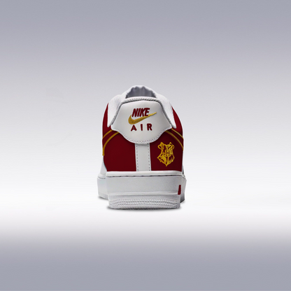 Exclusivo: Tênis NK Air Force e Dunk Low White Customizados de HP + *BRINDE 1x Caneca Oficial* - EDIÇÃO LIMITADA