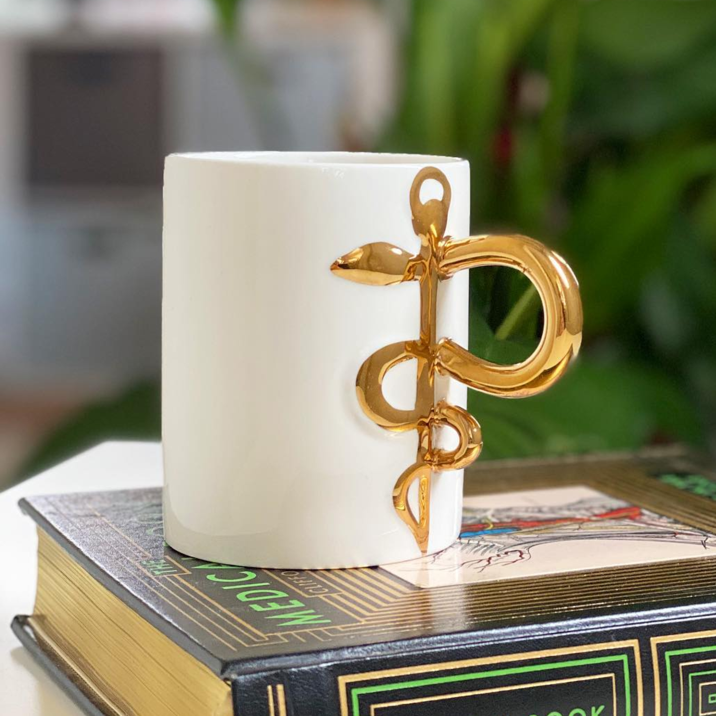 Exclusivo: Tênis Grand Court e VL Court 3.0 Signature Customizado de Medicina + *BRINDE 1x Caneca* - EDIÇÃO LIMITADA